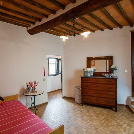 Art Rebus Tower In Tuscany Apartment Рада ин Кианти Екстериор снимка
