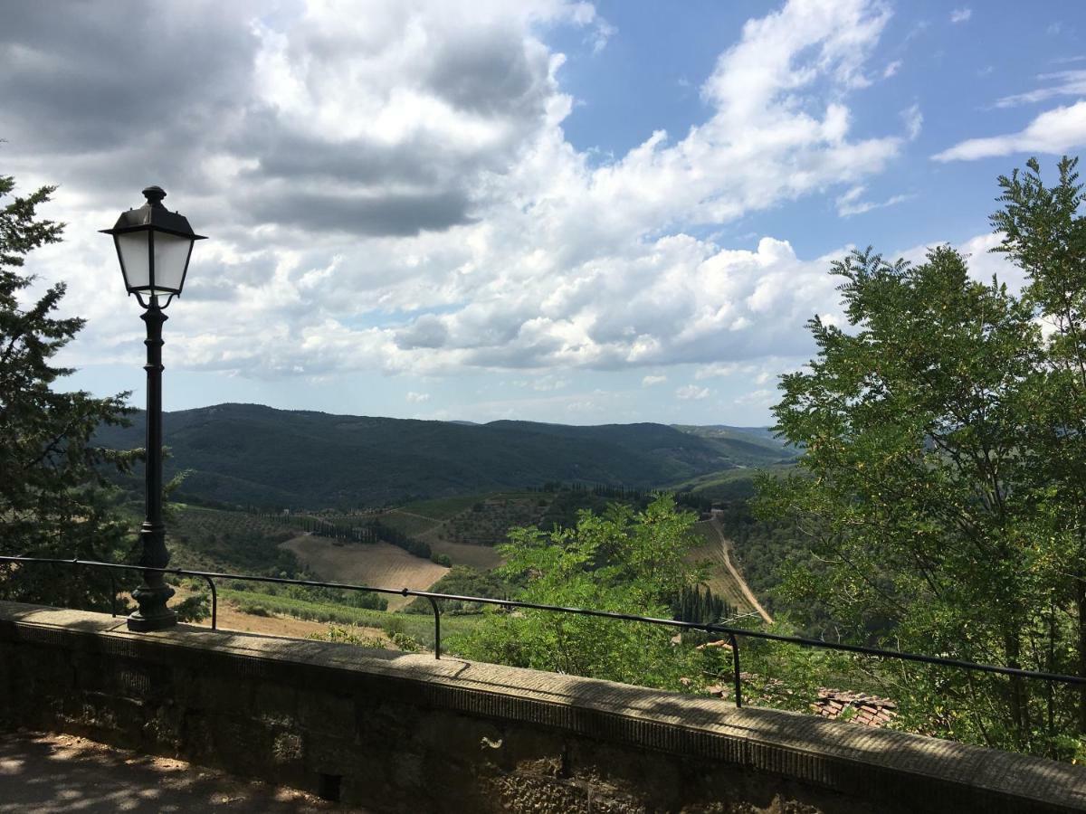 Art Rebus Tower In Tuscany Apartment Рада ин Кианти Екстериор снимка