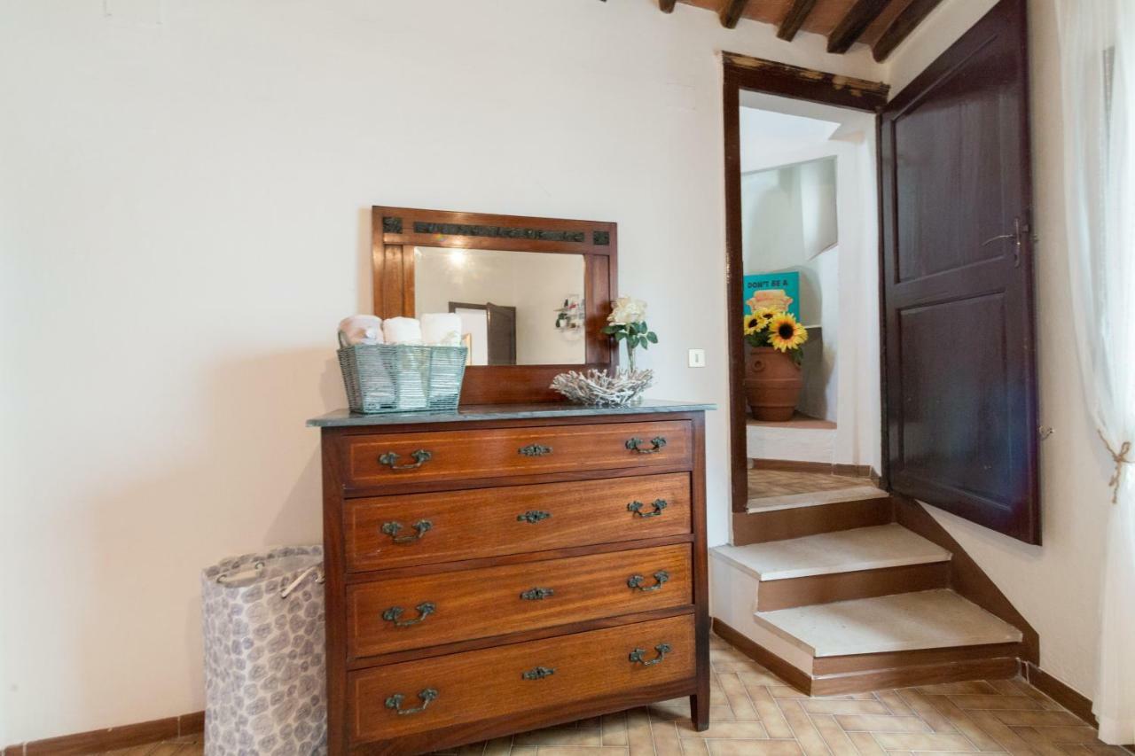 Art Rebus Tower In Tuscany Apartment Рада ин Кианти Екстериор снимка