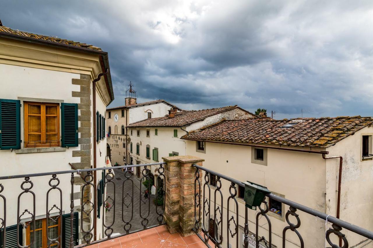 Art Rebus Tower In Tuscany Apartment Рада ин Кианти Екстериор снимка