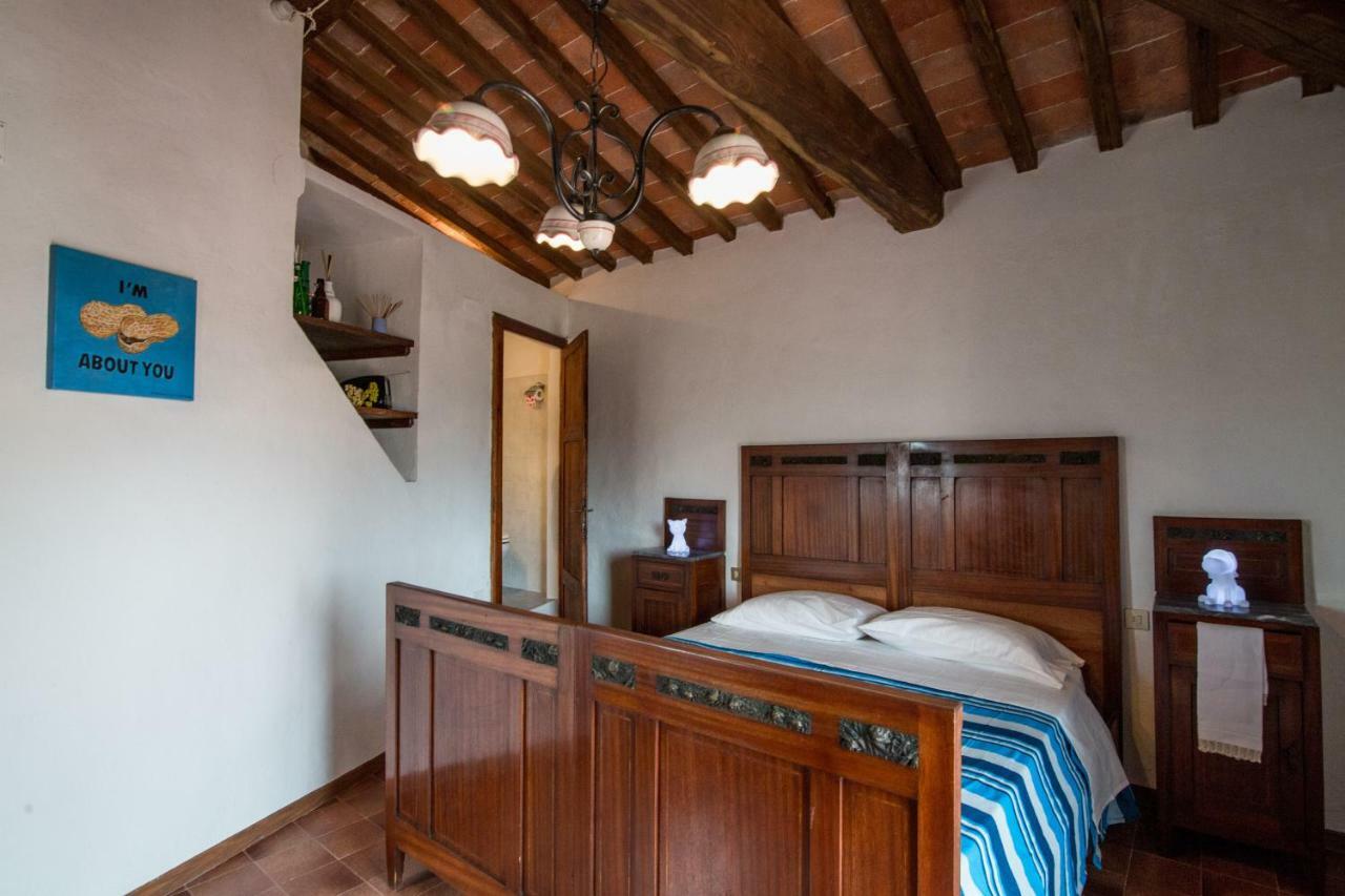 Art Rebus Tower In Tuscany Apartment Рада ин Кианти Екстериор снимка