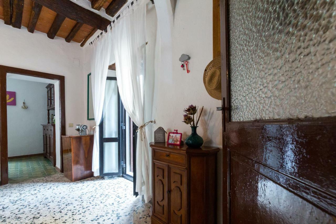 Art Rebus Tower In Tuscany Apartment Рада ин Кианти Екстериор снимка